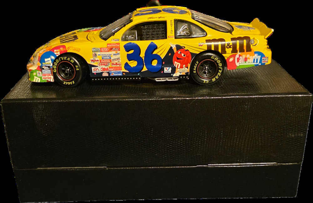Ernie Irvan #36 M&M's 1999 Pontiac Grand Prix 1:24 RCCA Elite Diecast Nascar
